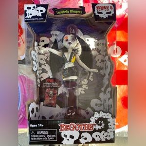 7” vinyl goth figure doll  Lunabella Whispers.